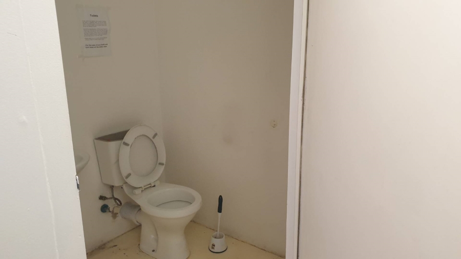 To Let Commercial Property for Rent in Woodstock Western Cape